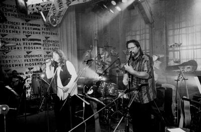 images/Muzyka/Buckleina/0001-netx.jpg